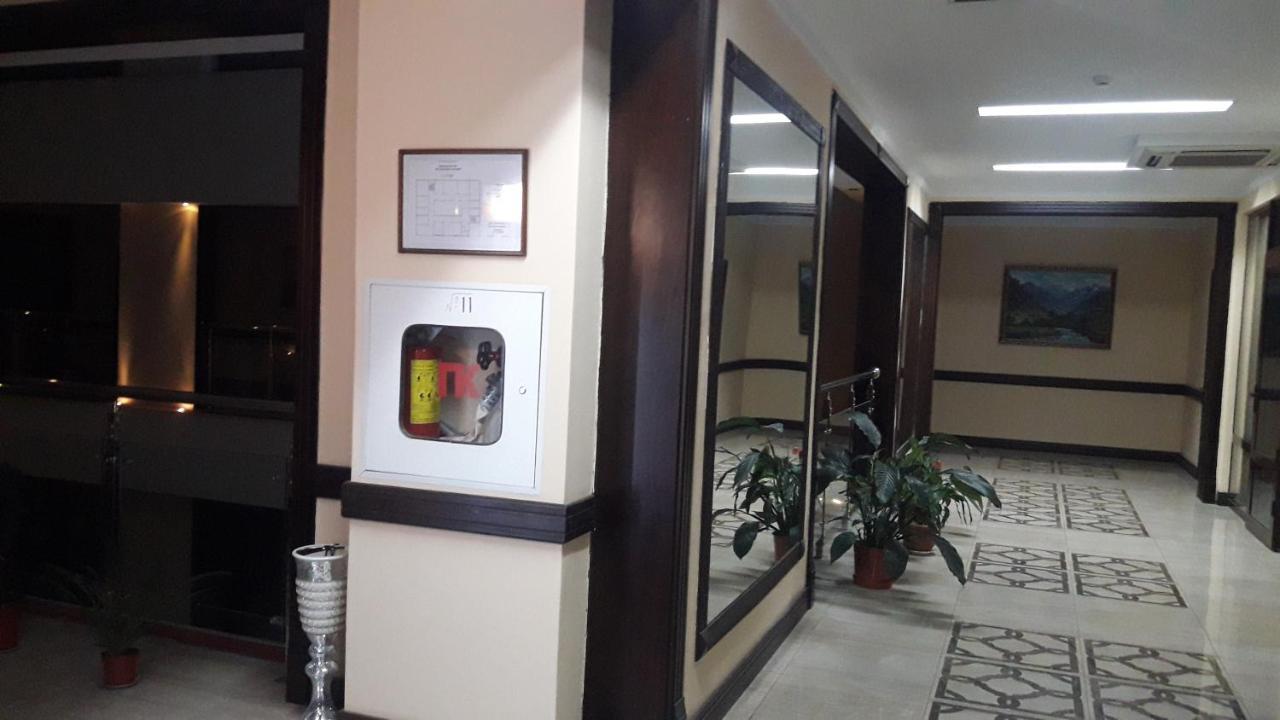 Seoul Hotel Shymkent Ngoại thất bức ảnh