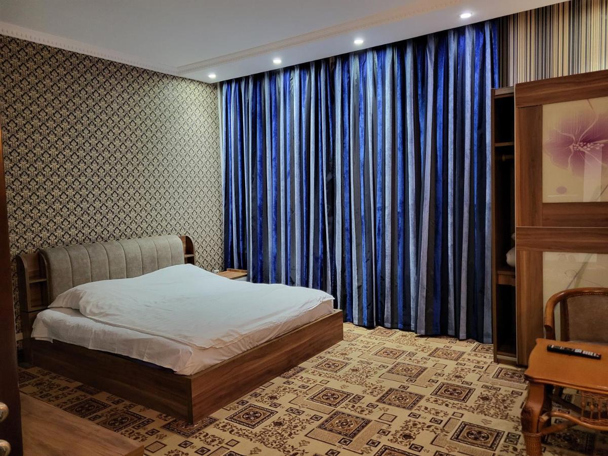 Seoul Hotel Shymkent Ngoại thất bức ảnh